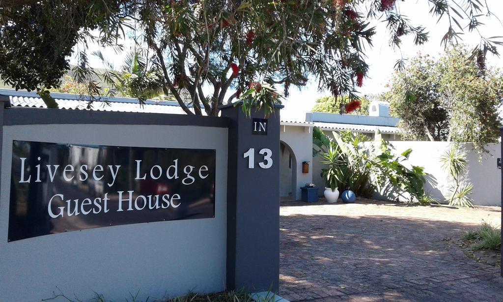 Livesey Lodge Guest House Hermanus Exterior foto